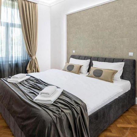 Lux Nice City Center With Private Parking Zagreb Exteriör bild