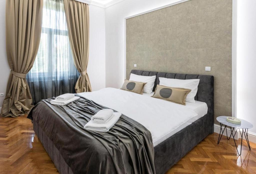 Lux Nice City Center With Private Parking Zagreb Exteriör bild